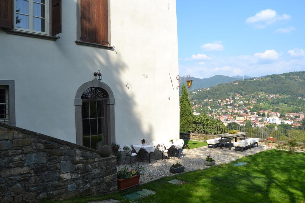 B&B Dimora Delle Donnole Bergamo Alta Екстериор снимка