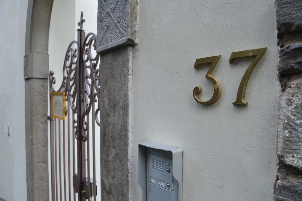 B&B Dimora Delle Donnole Bergamo Alta Екстериор снимка
