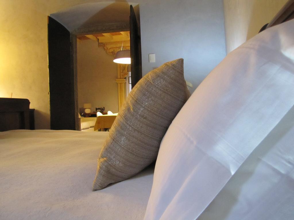 B&B Dimora Delle Donnole Bergamo Alta Екстериор снимка