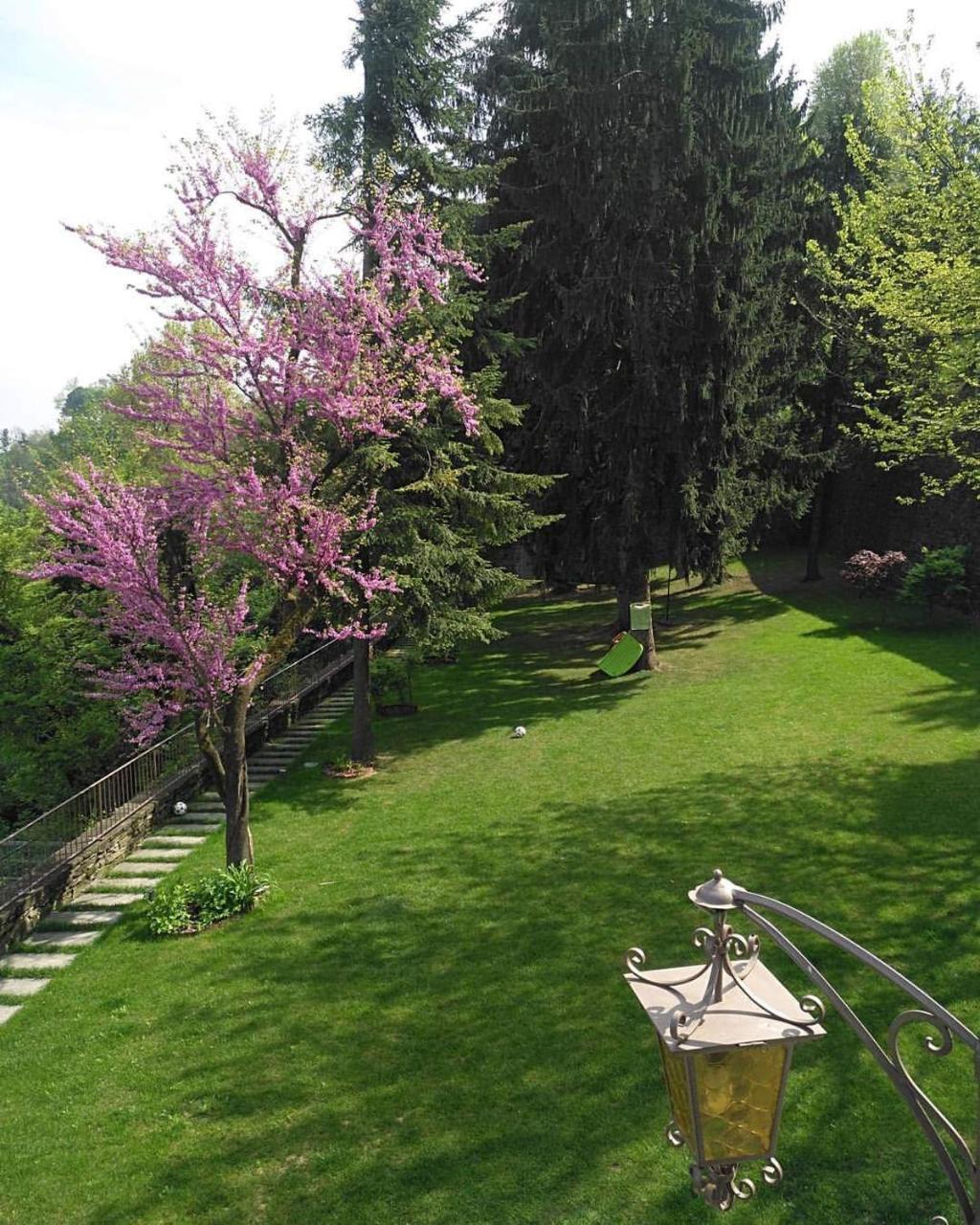 B&B Dimora Delle Donnole Bergamo Alta Екстериор снимка